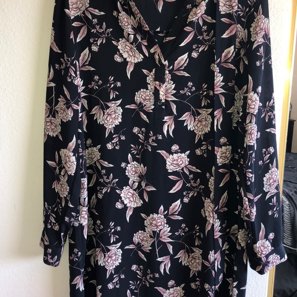 Nice floral print shirt